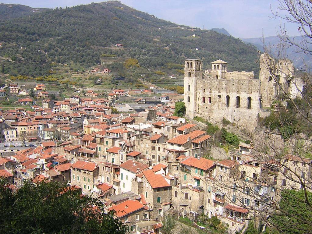 B&B Il Libro Verde Dolceacqua Exterior foto