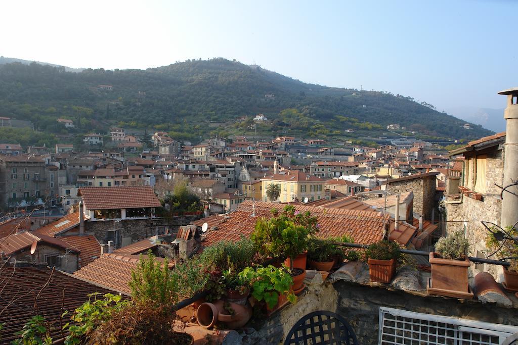 B&B Il Libro Verde Dolceacqua Exterior foto