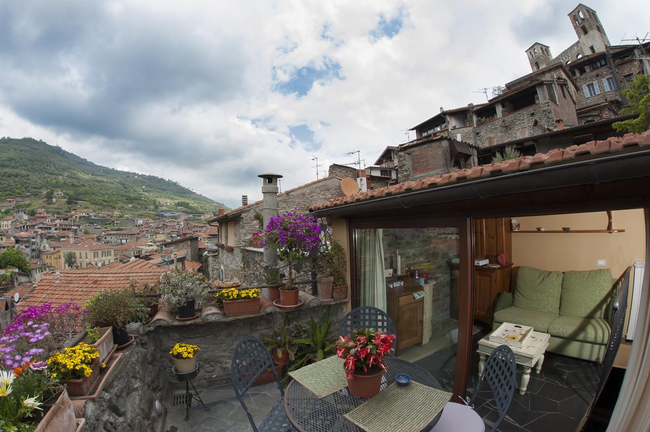 B&B Il Libro Verde Dolceacqua Exterior foto